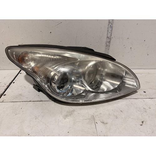 Hyundai I30 Right Headlight FD 01/2008-04/2012