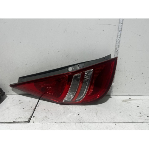 Hyundai I30 Left Taillight FD Hatch 09/2007-04/2012