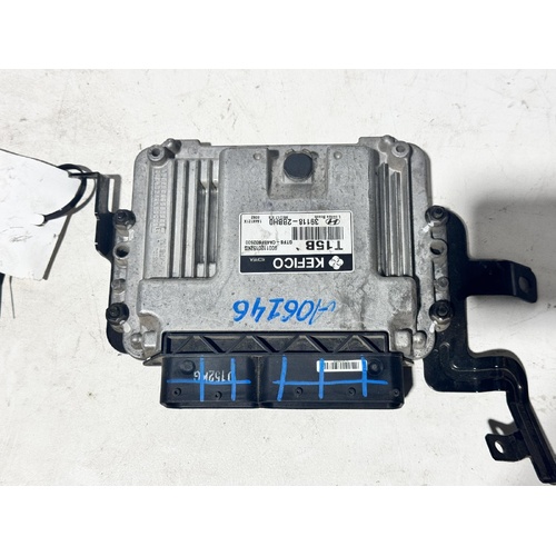 Hyundai Veloster Engine ECU FS 06/2012-04/2015
