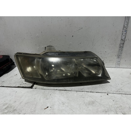 Holden Commodore Right Headlight VE SI 08/2006-08/2010