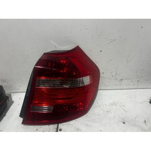 BMW 1 Series Right Taillight E82/E88 02/2008-03/2011