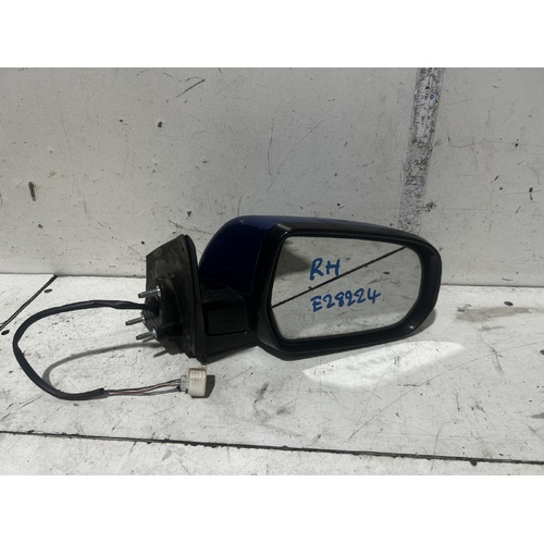 Mitsubishi 380 Right Door Mirror DB 09/2005-03/2008