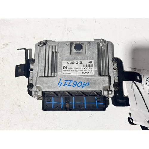 Hyundai Veloster Engine ECU FS 06/2012-02/2018