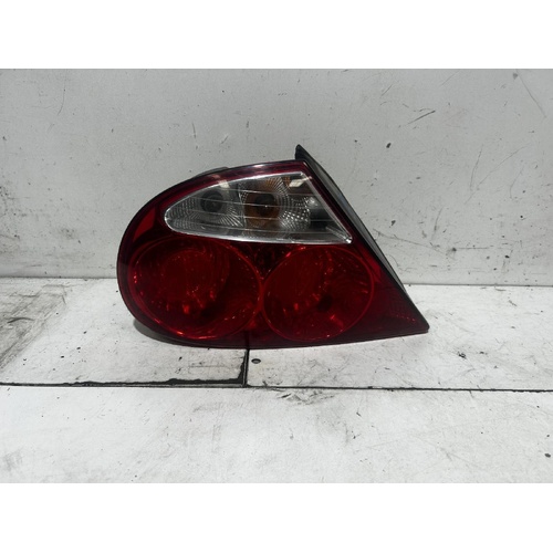 Jaguar S Type Left Taillight  05/1999-05/2003