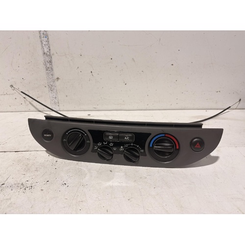 Toyota Camry Heater/ AC Control SK36 08/2002-05/2006 