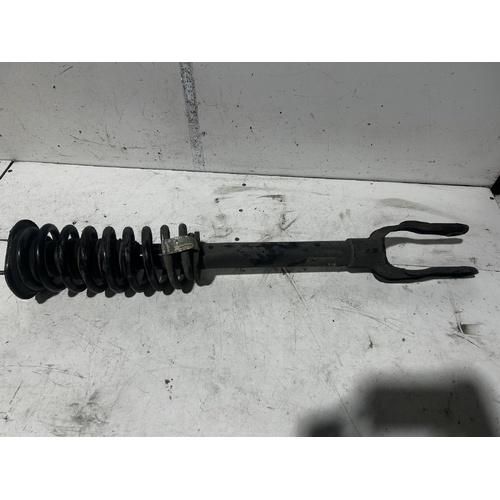 Jeep Grandcherokee Right Front Strut WK Standerd Type 2WD 10/2010-09/2016