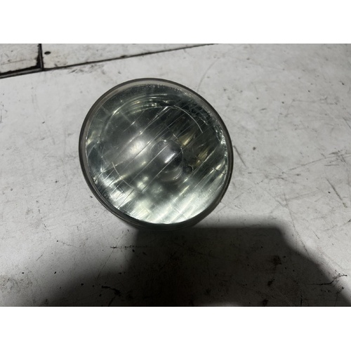 Toyota Estima Right Bumper Fog Light XR30/XR40 03/2005