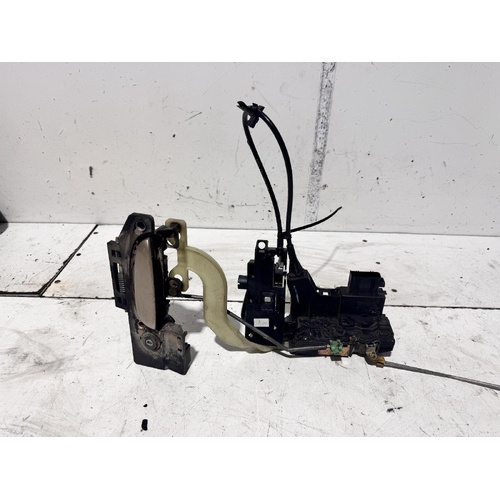 Jaguar S Type Right Front Door Lock Mechanism X200 06/2002-11/2004