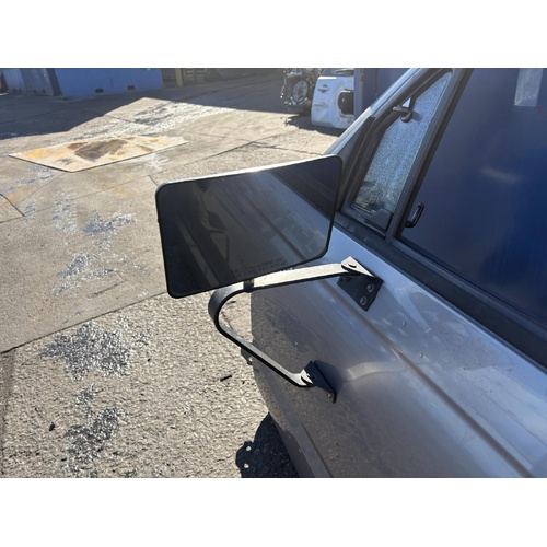 Toyota Hilux Left Door Mirror LN147 09/1997-03/2005