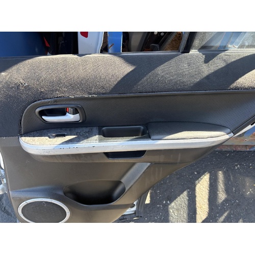 Suzuki Grand Vitara Right Rear Window Switch JT 04/2005-12/2018