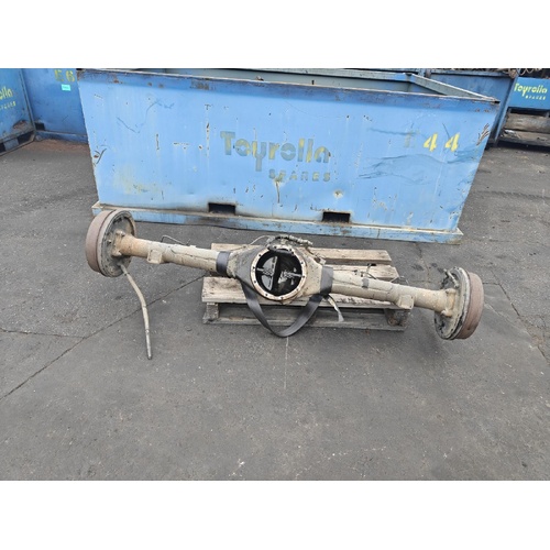 Toyota Hilux Left Rear Axle GGN15 10/2008-08/2015