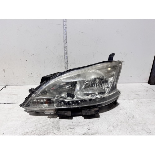 Nissan Pulsar Left Head Light B17 12/2012-12/2017
