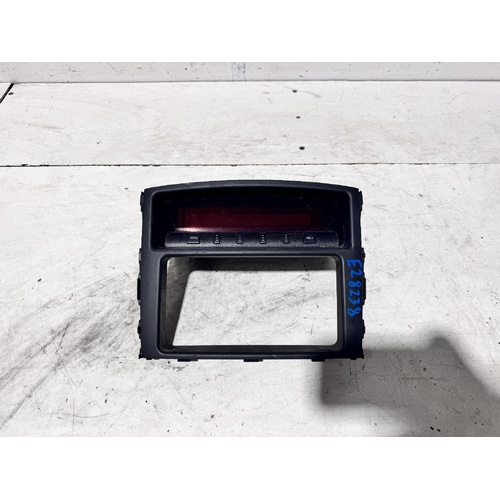 Mitsubishi Pajero Display Cluster NT 08/2006-04/2021