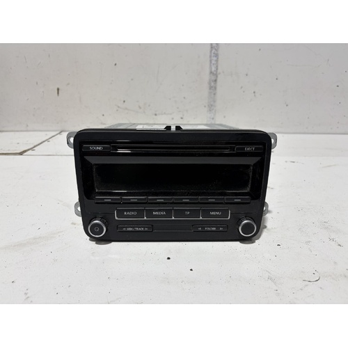Volkswagen Amarok Head Unit 2H 10/2010-09/2016
