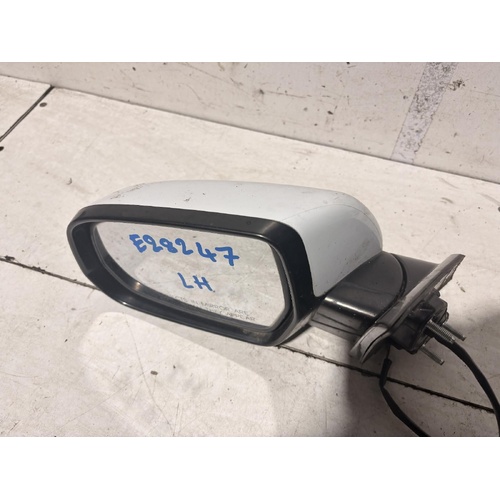 Toyota Camry Left Door Mirror SK20 09/2000-08/2002 