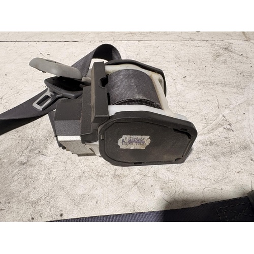 Toyota Camry Left Front Seatbelt SK20 08/1997-08/2002 