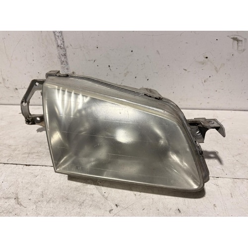 Mazda 323 Right Headlight BJ 09/1998-03/2001  