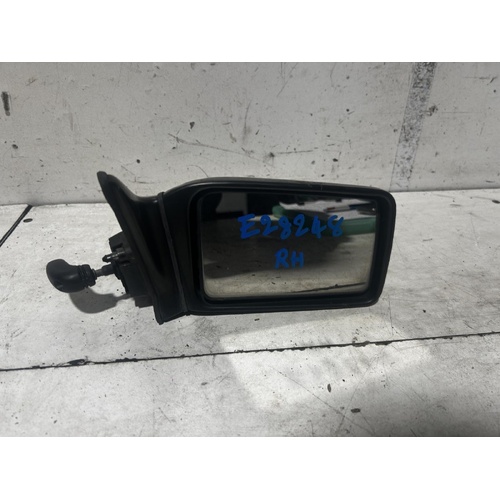 Toyota Corolla Right Door Mirror 4WD 06/1989-08/1994