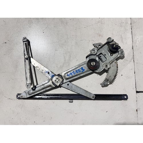 Toyota Corolla Right Front Door Window Regulator AE92 06/1989-08/1994