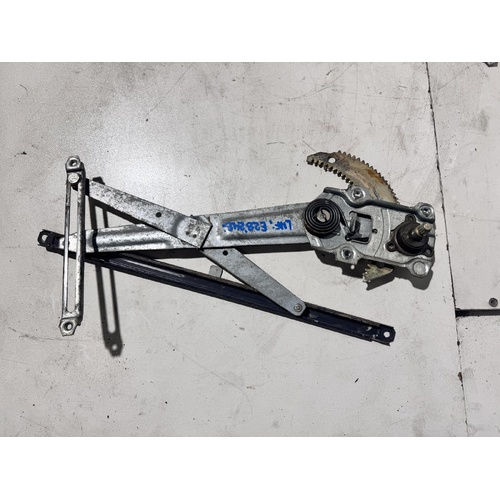 Toyota Corolla Left Front Door Window Regulator AE92 06/1989-08/1994