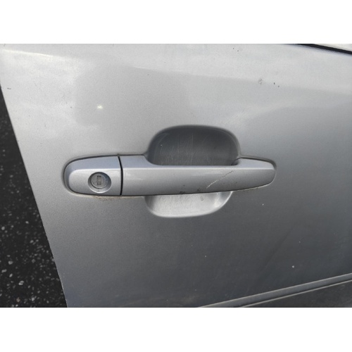 Toyota Camry Right Front Outer Door Handle ACV36 08/2002-05/2006