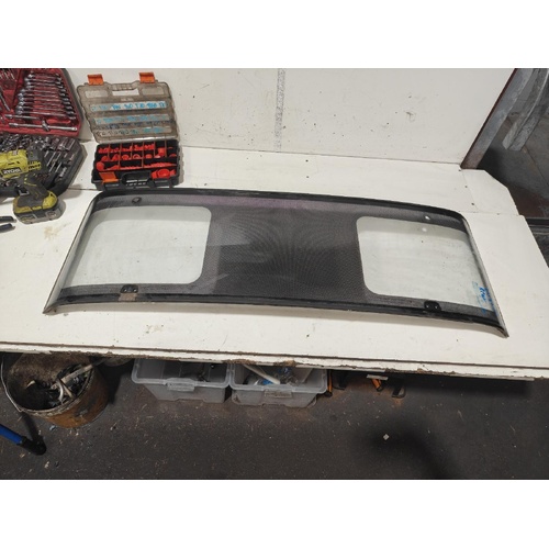 Toyota Hiace Super Custom Rear Sunroof Glass KZH100 10/1989-12/2004