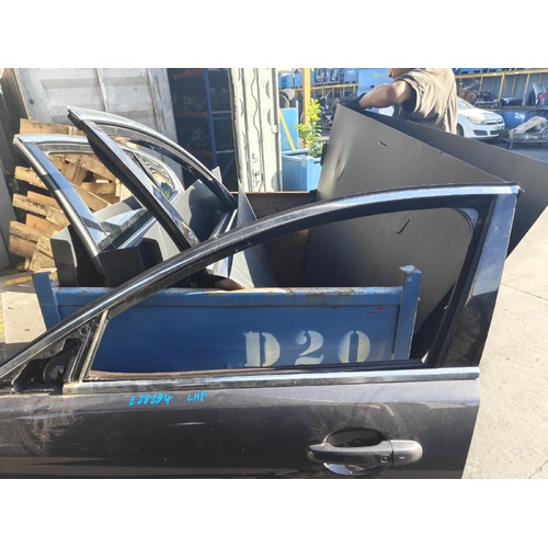 Jaguar XF Left Front Door Glass X250 06/2008-05/2015