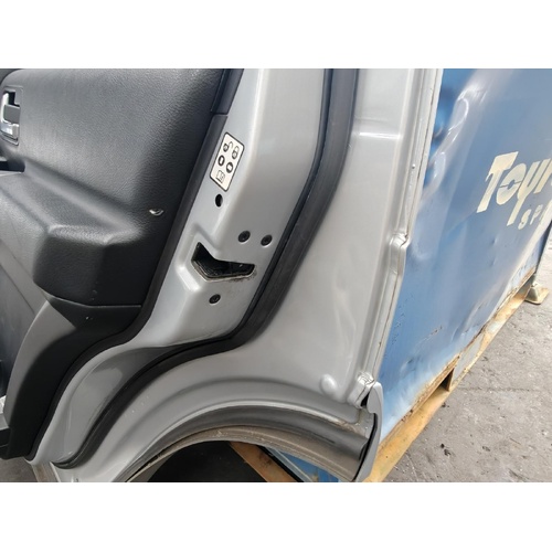Land Rover Discovery Right Rear Door Lock Mechanism L319 02/2005-09/2009