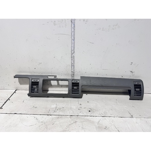 Toyota Hiace Dash Vents with Trim Piece TRH201 01/2005-04/2019