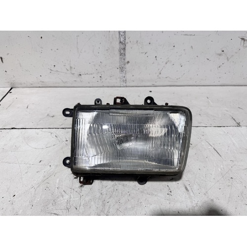 Toyota Surf Right Head Light KZN130 1992-1995