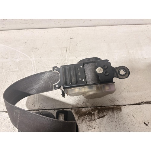 Toyota Surf Right Front Seatbelt N120 1989-1995 