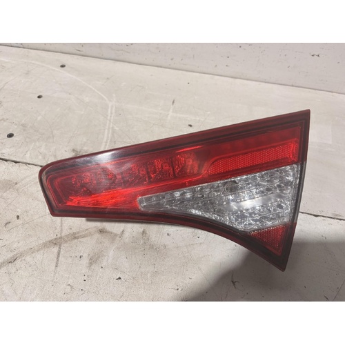 Kia Optima Right Bootlid Light TF11/2010-09/2013 
