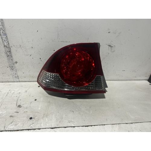 Honda Civic Left Taillight 8th Gen 02/2006-12/2008