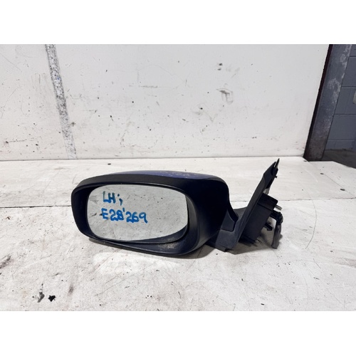 Suzuki Swift Left Door Mirror EZ 09/2004-06/2007