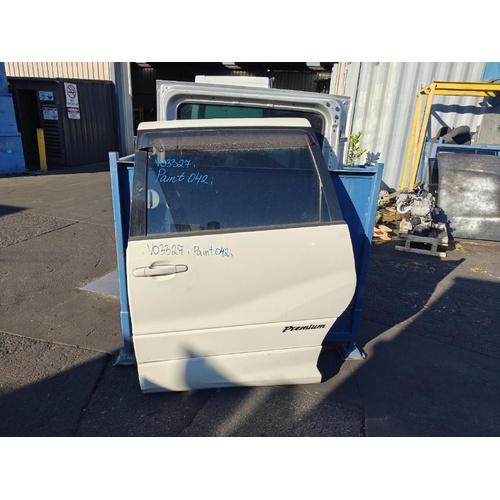 Toyota Estima Left Rear Sliding Door ACR30 2000-2006