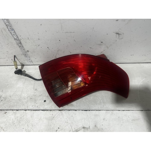Suzuki Swift Right Taillight RS415 09/2004-07/2007