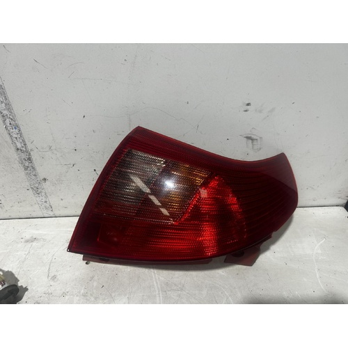 Suzuki Swift Left Taillight RS415 09/2004-07/2007