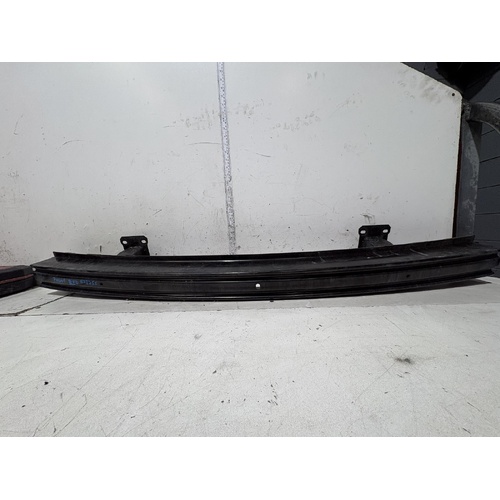 Land Rover Discovery Lower Reinforcement Bar Series 3 10/2009-12/2016