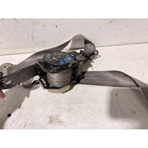 Nissan Patrol Left Front Seatbelt Y6112/1997-04/2017