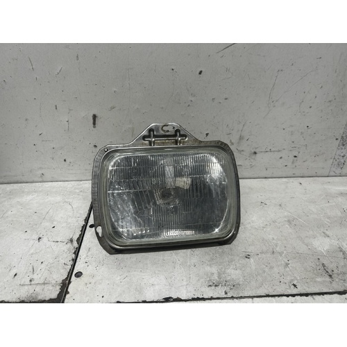 Toyota Townace Right Headlight 11/1996-06/20005