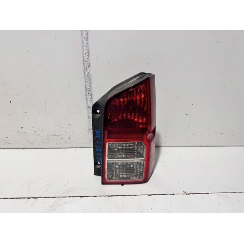 Nissan Pathfinder Right Tail Light R51 05/2005-09/2013