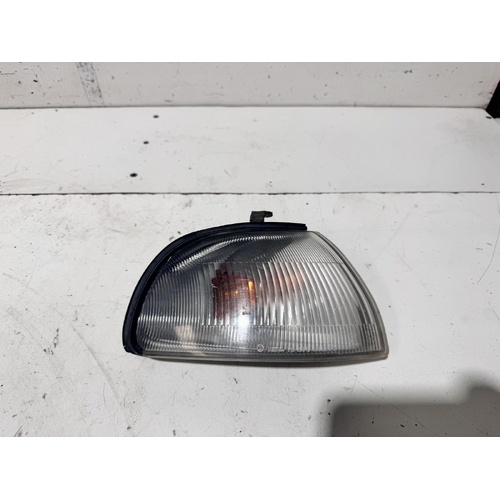 Subaru Liberty Right Corner Light 2nd Gen 06/1994-01/1999