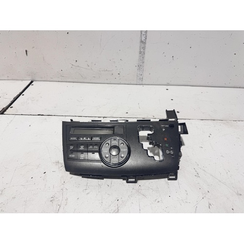 Toyota Tarago Heater Controls ACR50 01/2006-06/2016