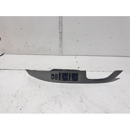 Toyota Tarago Power Window MASTER Switch ACR50 07/2007-06/2020