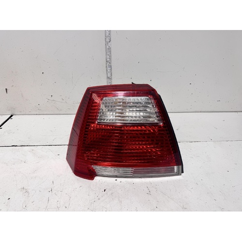 Mitsubishi 380 Left Tail Light DB 09/2005-03/2008