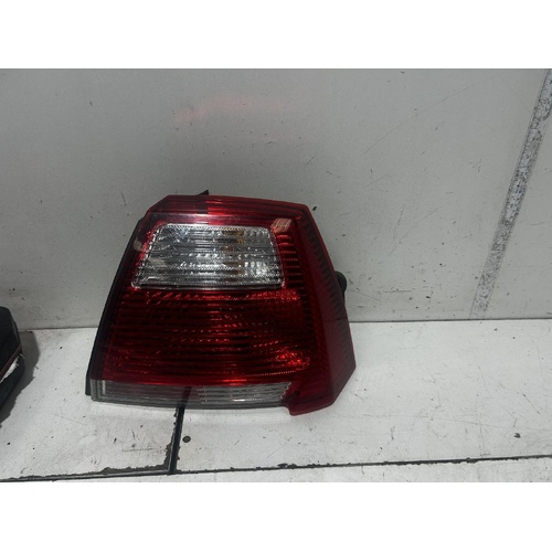 Mitsubishi 380 Right Taillight DB 09/2005-03/2008