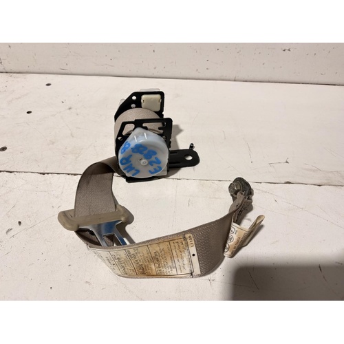 Toyota Corolla Left Rear Seatbelt  ZZE122 12/2001-06/2007