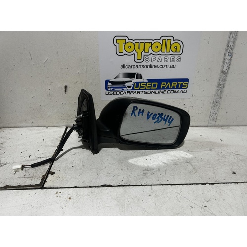 Toyota Corolla Right Door Mirror ZZE122 04/2004-06/2007