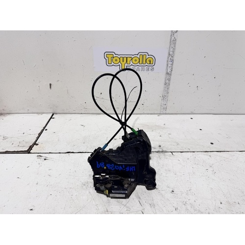 Toyota RAV4 Left Front Door Lock Mechanism ACA38 10/2008-11/2012