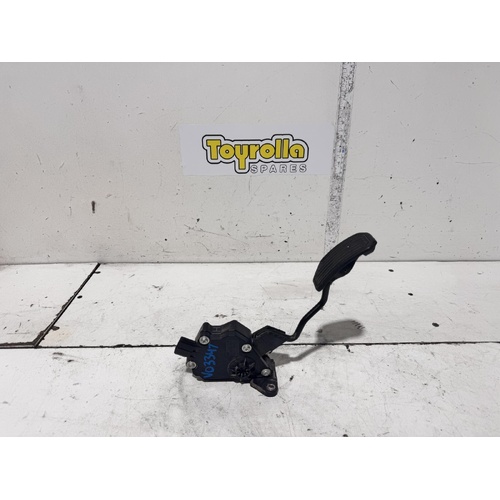 Toyota Tarago Accelerator Pedal ACR50 01/2006-06/2020